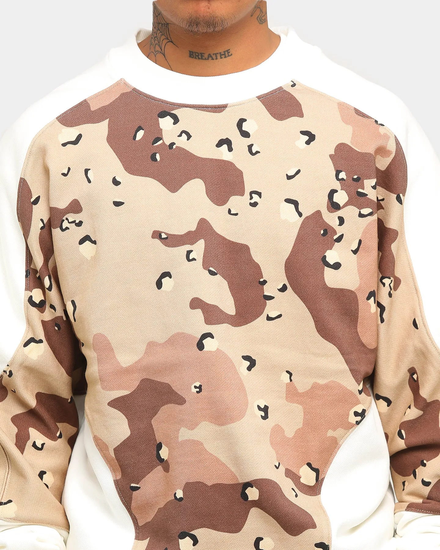 Carré Urban Jungle Crewneck Desert Camo