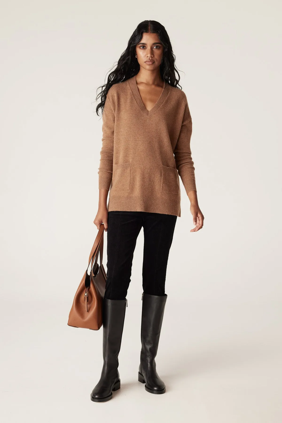 Cashwool V Jumper - Camel