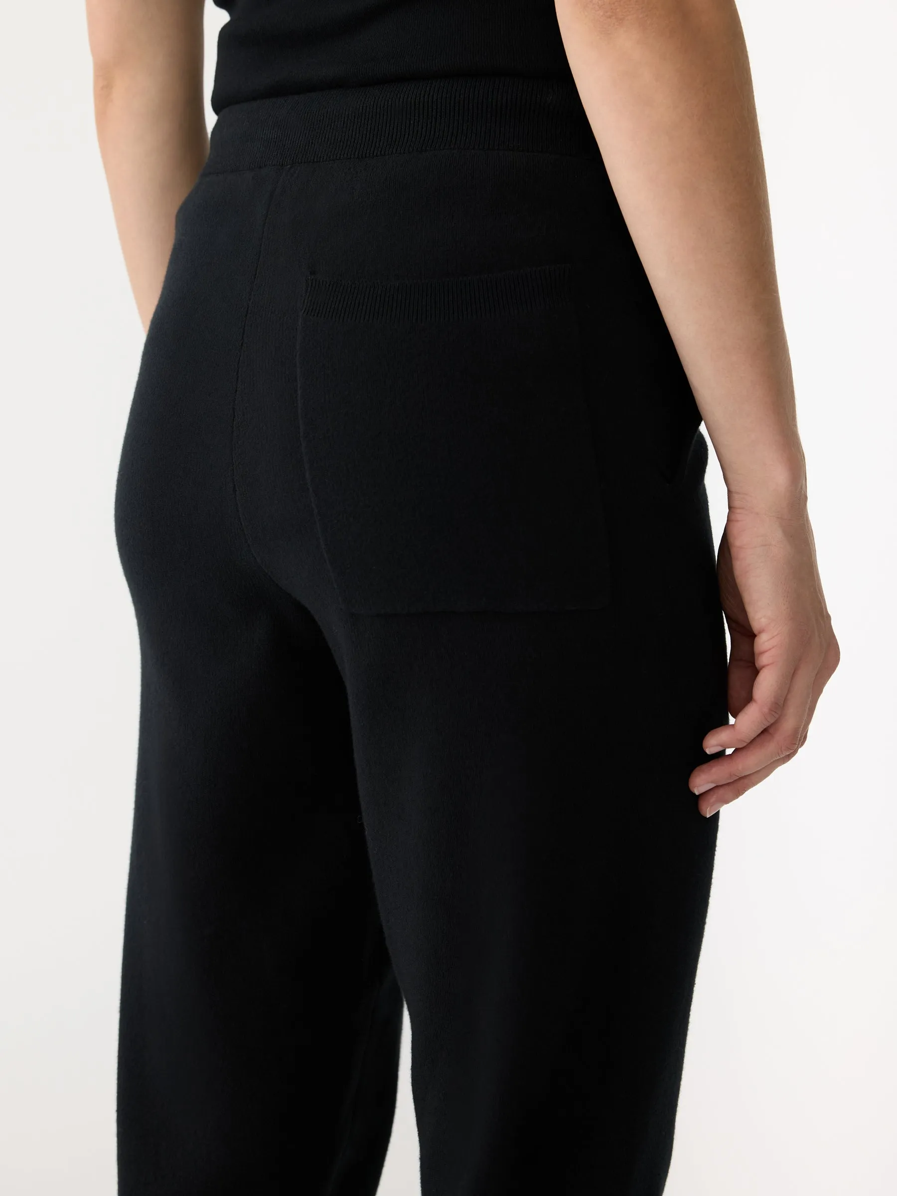 compact cotton knit pant