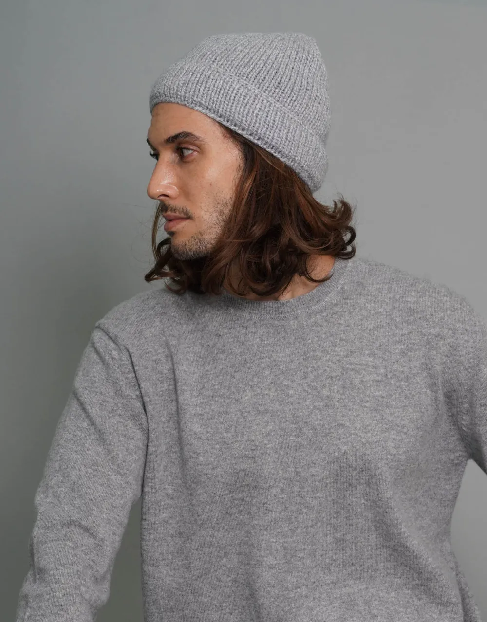 Cozy Cashmere Beanie in Lunar