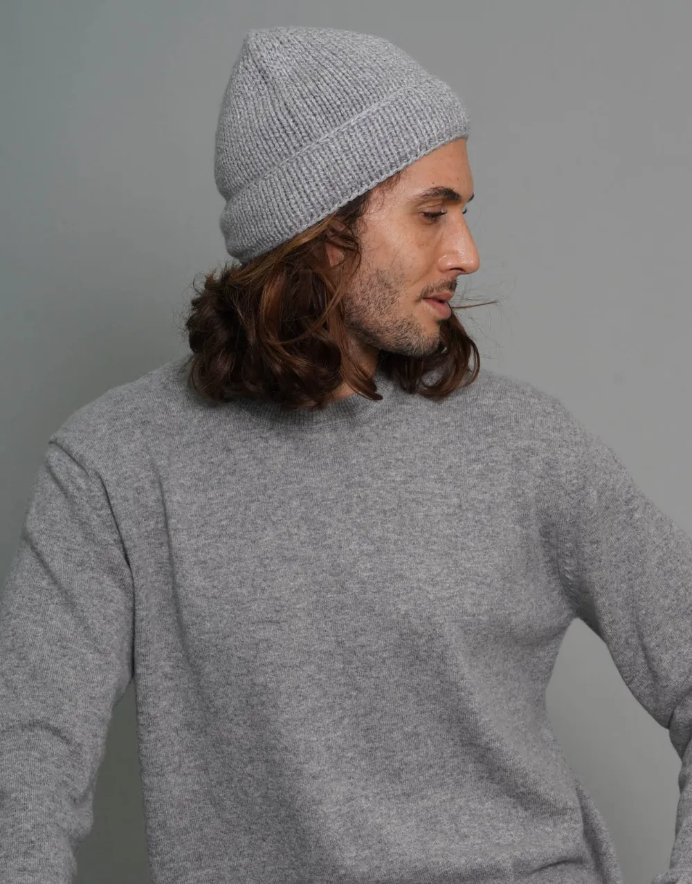 Cozy Cashmere Beanie in Lunar