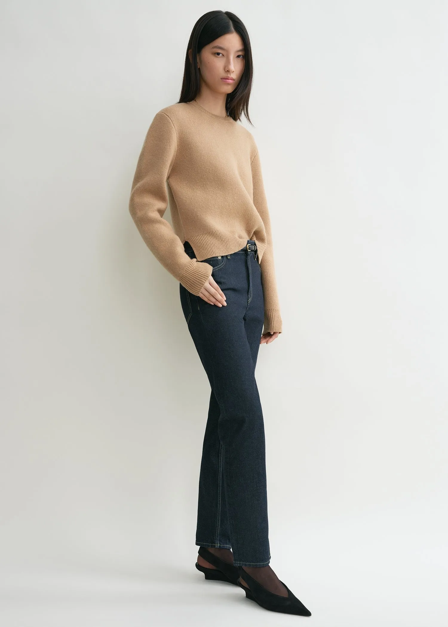 Cropped crew-neck knit camel