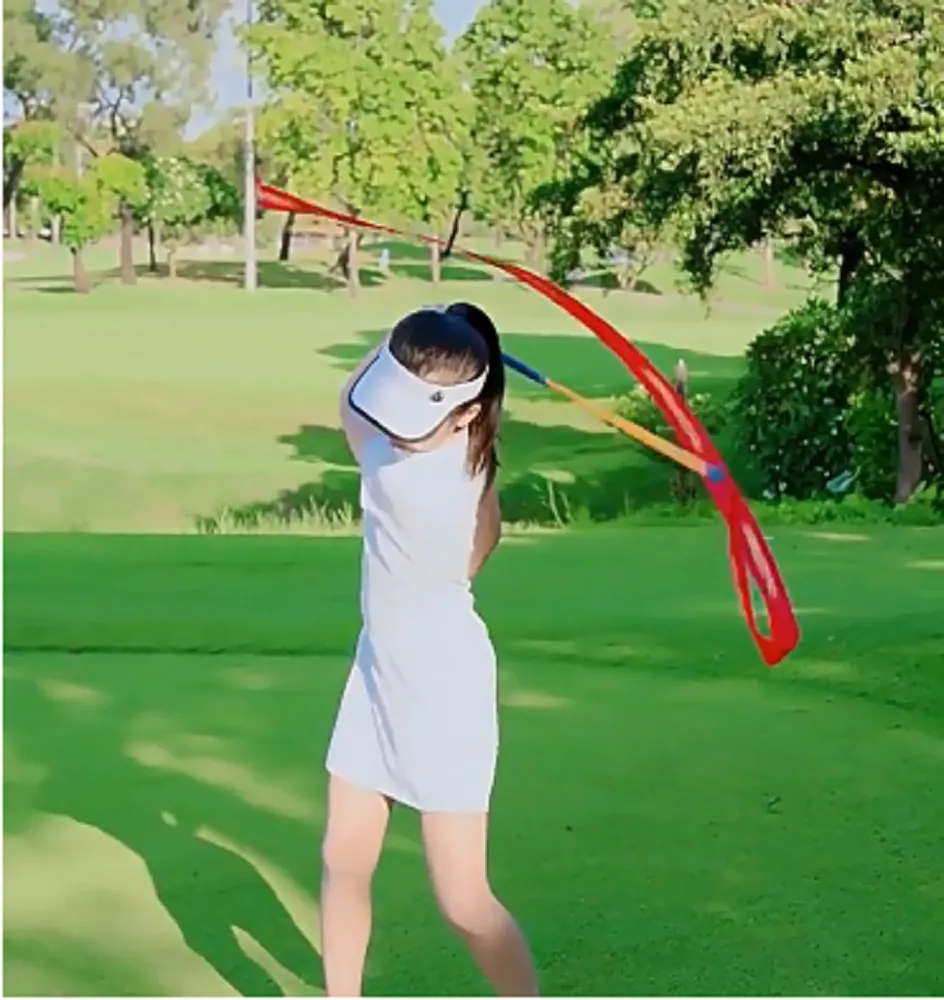 Golf Swing Trainer For Kids - Practice With Colourful Ribbon