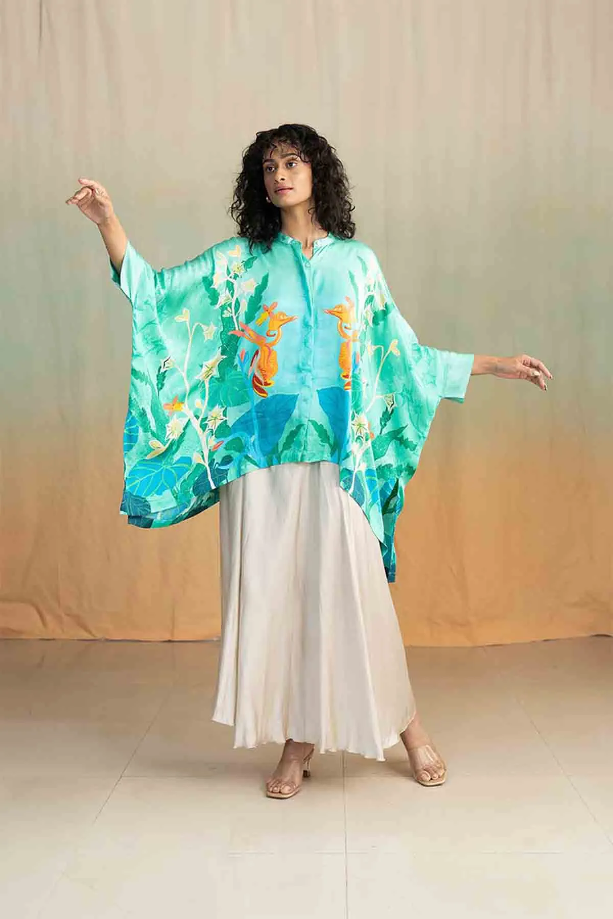 Mimicry Blooms Kaftan Top (Kava Mint)