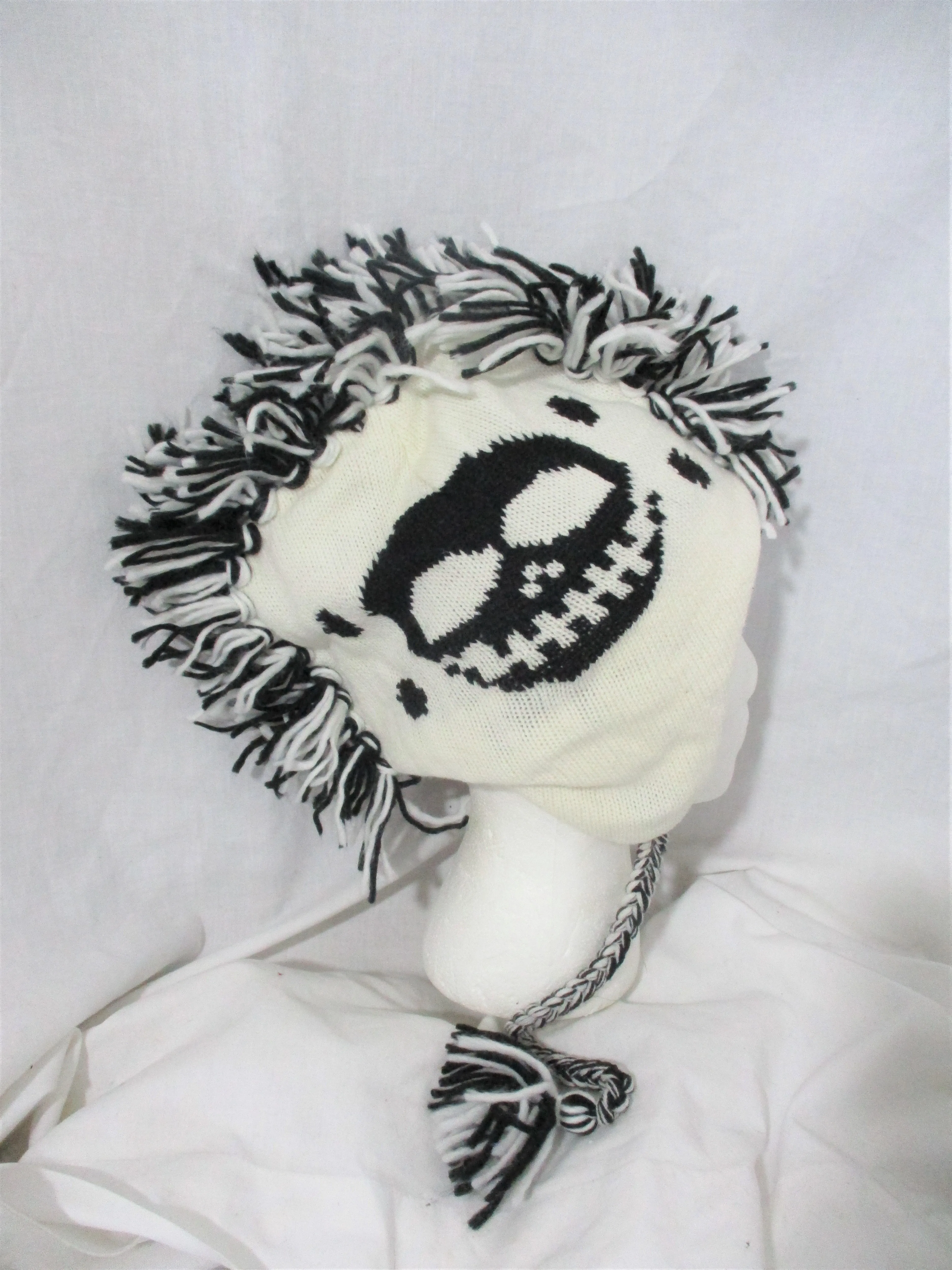 NEW SKULL Knit Ear Flap HAT Cap Beanie Ethnic MOHAWK SKULL WHITE BLACK