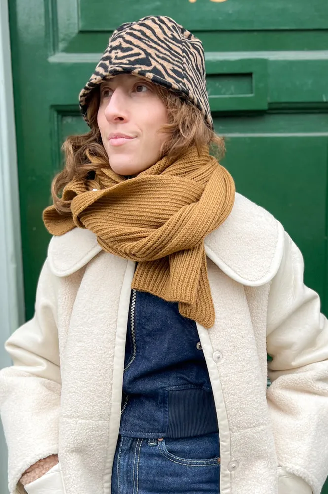 Peregrine Wheat Porter Ribbed Scarf