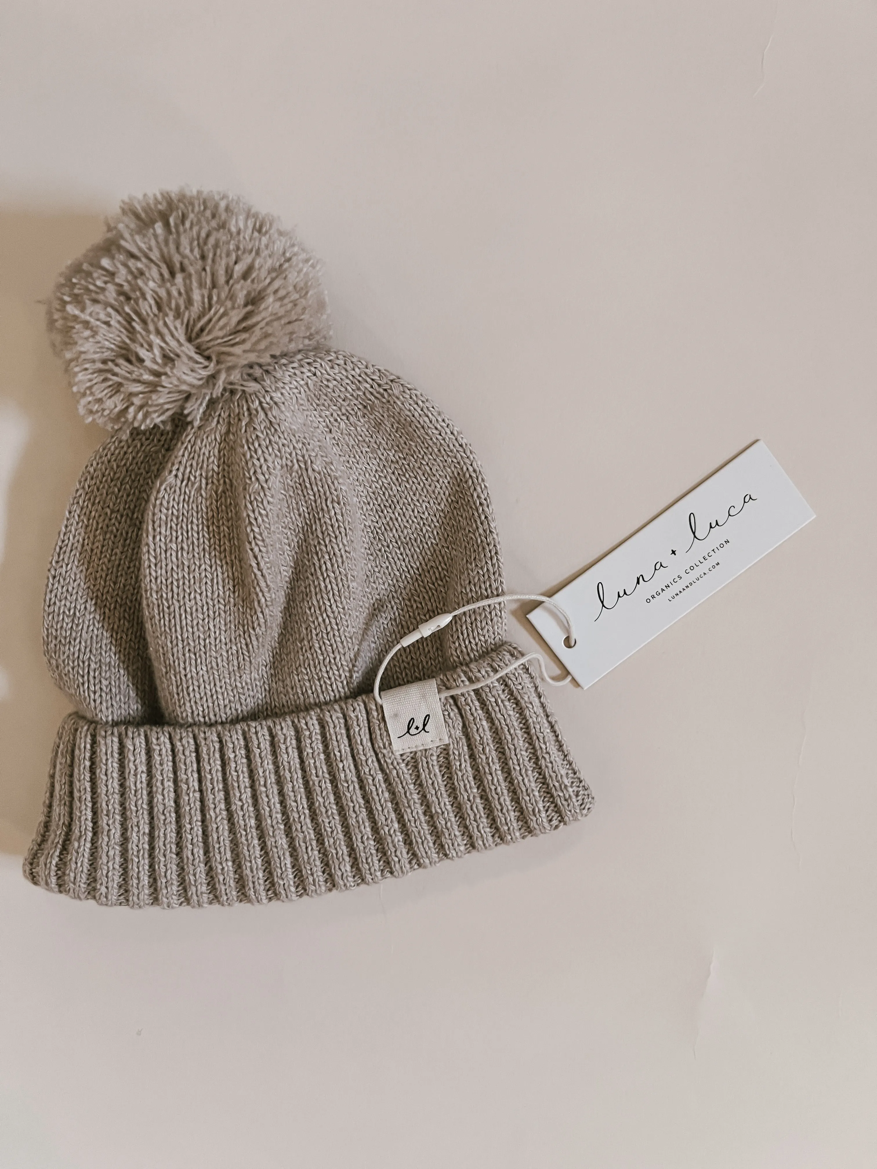 Pom Beanie - Heather Beige